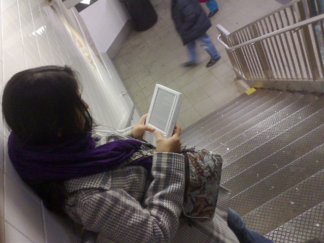 Con 9% del mercado, e-books sacuden la industria editorial Con 9% del mercado, e-books sacuden la industria editorial