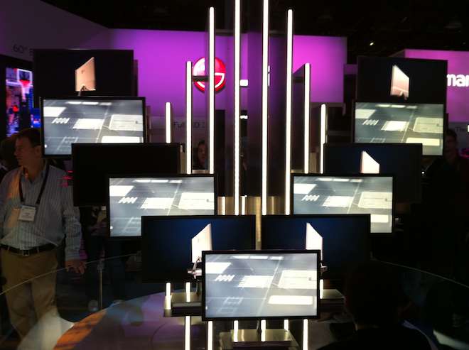 Monitor más delgado del mundo 1 Este es el monitor más delgado del mundo: 7,1 mm (CES 2011)