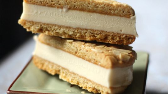 Ice Cream Sandwich