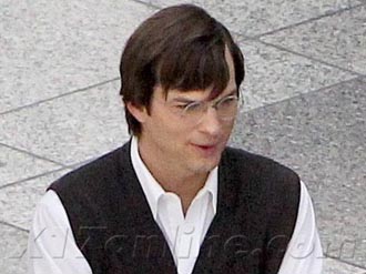 Ashton Kutcher como Steve Jobs