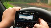 Manejar y usar el celular