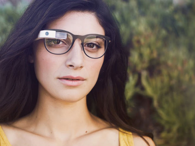 Esta es una de las 4 nuevas monturas de Glass. Foto: Google Glass (vía Google+).