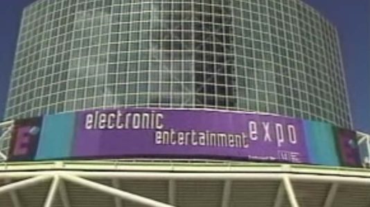 E3