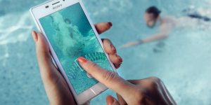 El Sony Xperia M2 Aqua puede ser usado para tomar video y fotos debajo del agua. 