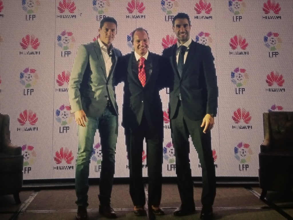 La Liga BBVA y Huawei te llevan a vivir el fútbol.