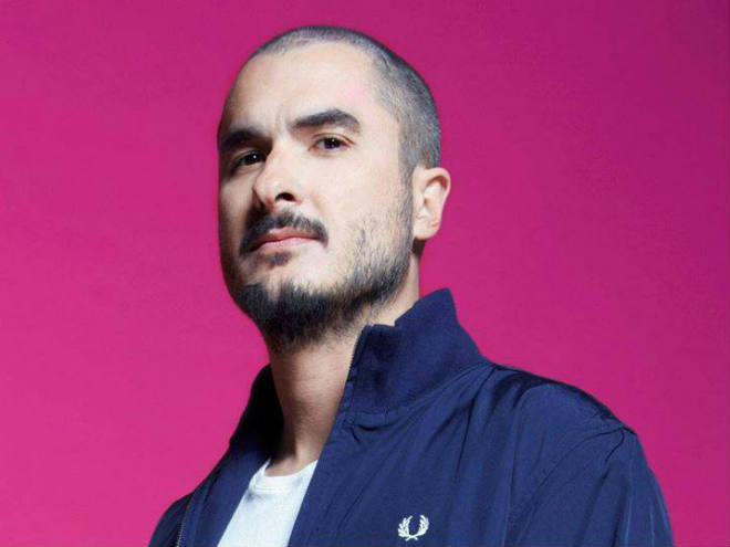 Zane Lowe deja la BBC para irse a Apple. 