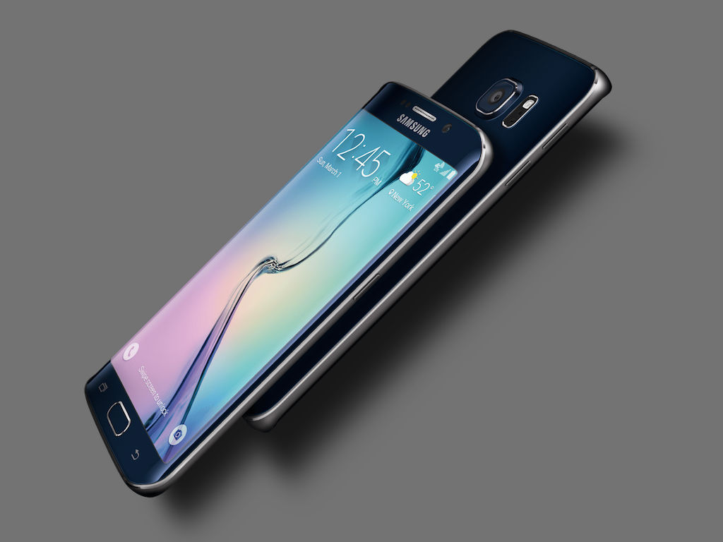 El Galaxy S6 Edge con bordes curvos a lado y lado.