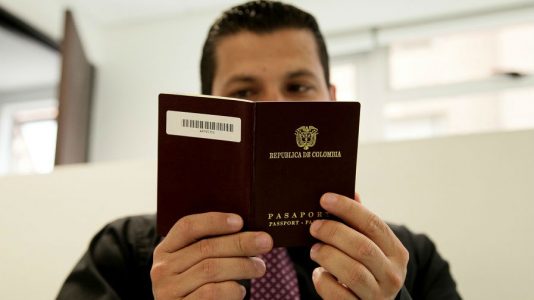 pasaporte gratuita