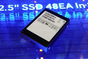 Samsung lanzó la SSD más grande del mundo. 