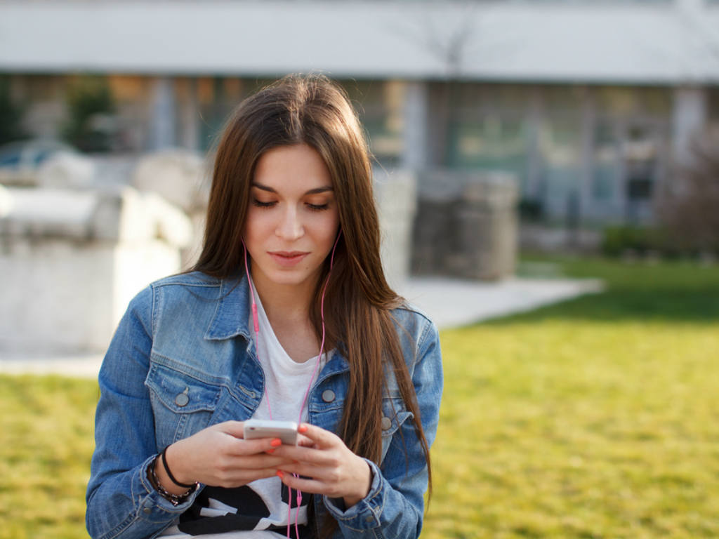 Si te gusta la música, estas son las apps que debes tener en tu celular. 