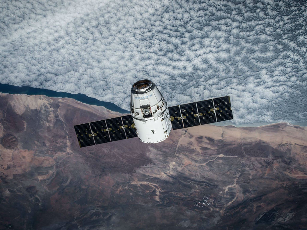 SpaceX a la vanguardia de la ciencia espacial.
