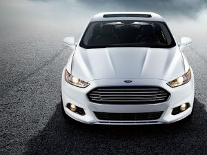 El carro autónomo que probaría Ford sería un Fusion híbrido. 