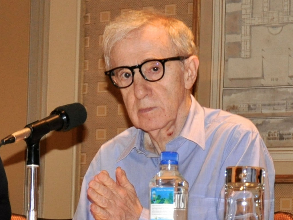 Woody Allen sigue en romance con Amazon. 