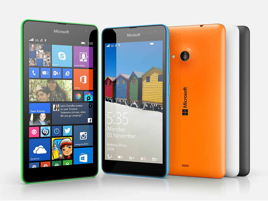 El Lumia 535 es uno de los primeros equipos en recibir Windows 10 Mobile. 