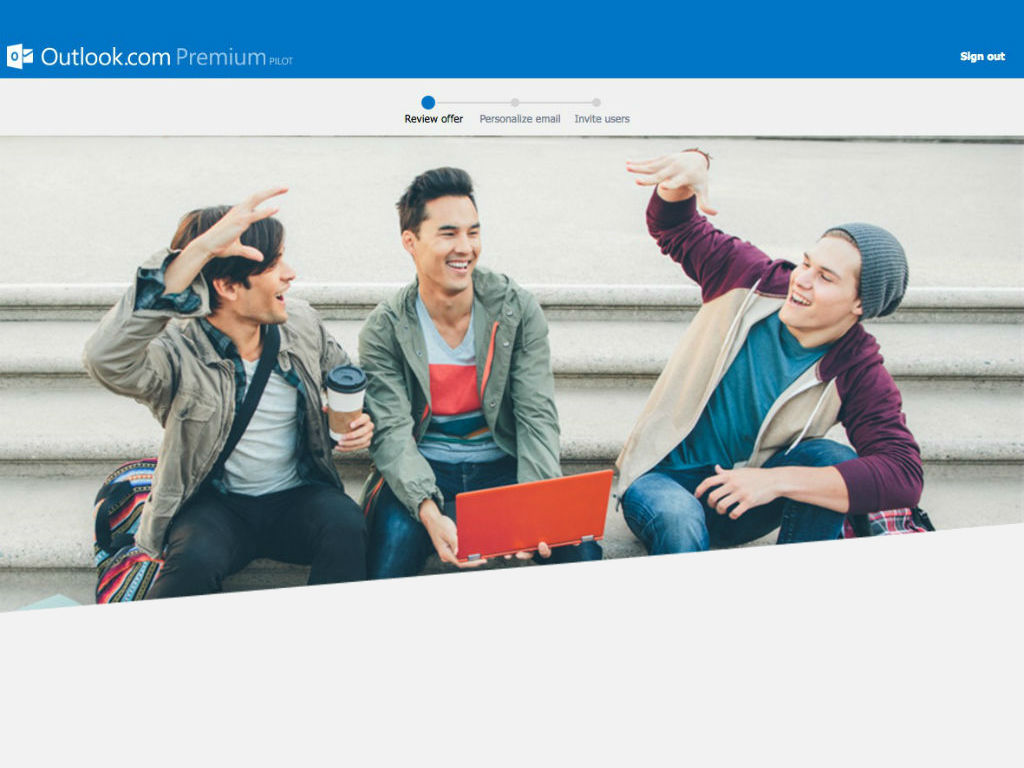 Outlook Premium permite usar hasta cinco direcciones de correo con dominio personalizado.