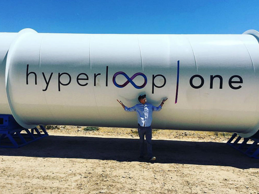 Hyperloop One es una de las compañías que está compitiendo. 