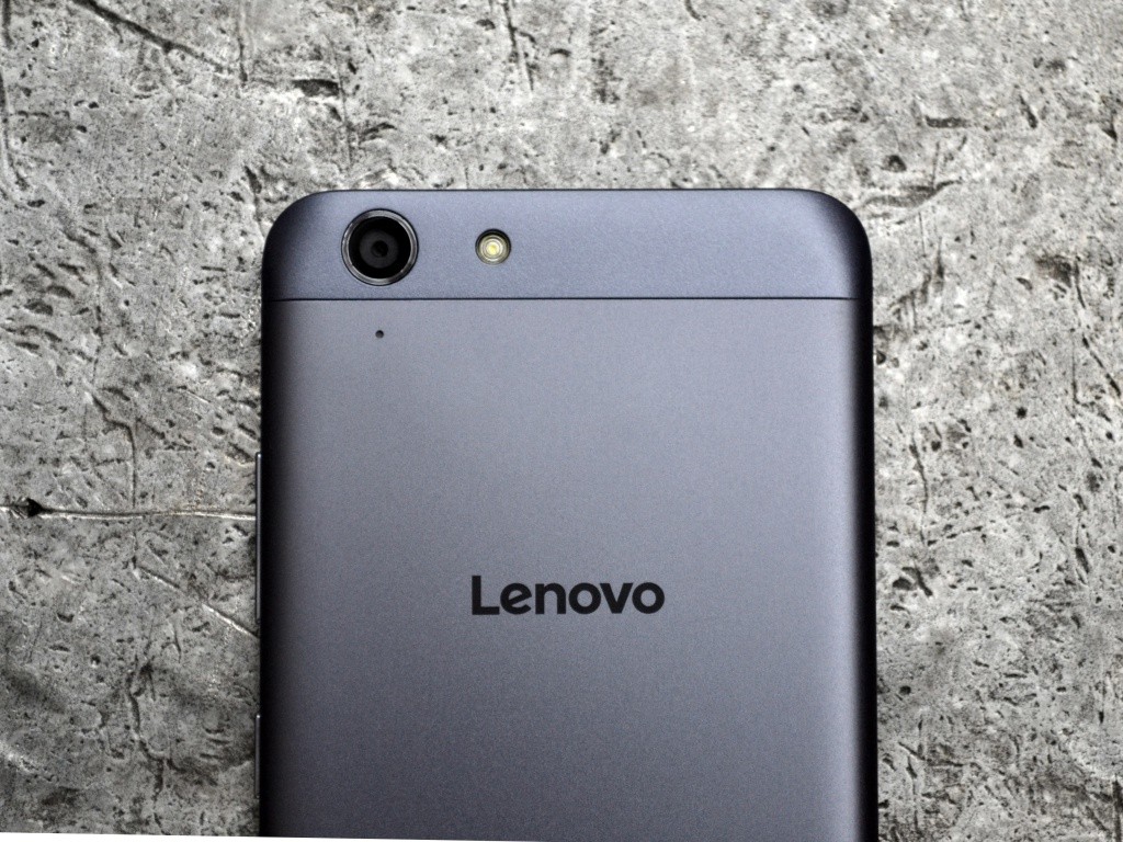 El Lenovo Vibe K5 no es un smartphone para usuarios exigentes 