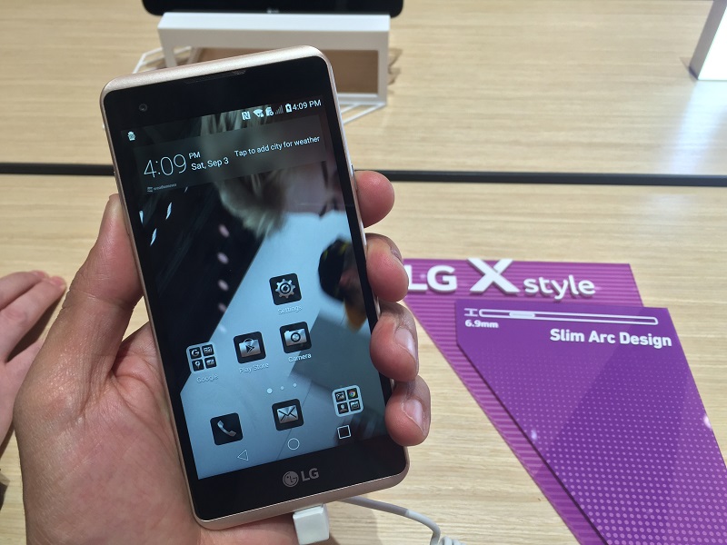 El LG X Style se caracteriza por su diseño Slim Arc Design.