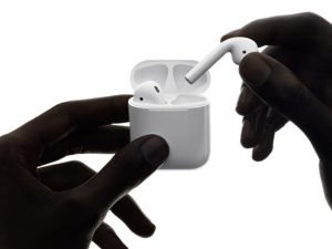 Los AirPods ya se pueden comprar, pero los BeatsX todavía no. 