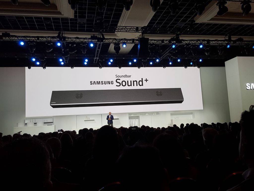 La Samsung Soundbar Sound+ hace parte de la oferta de Samsung. 