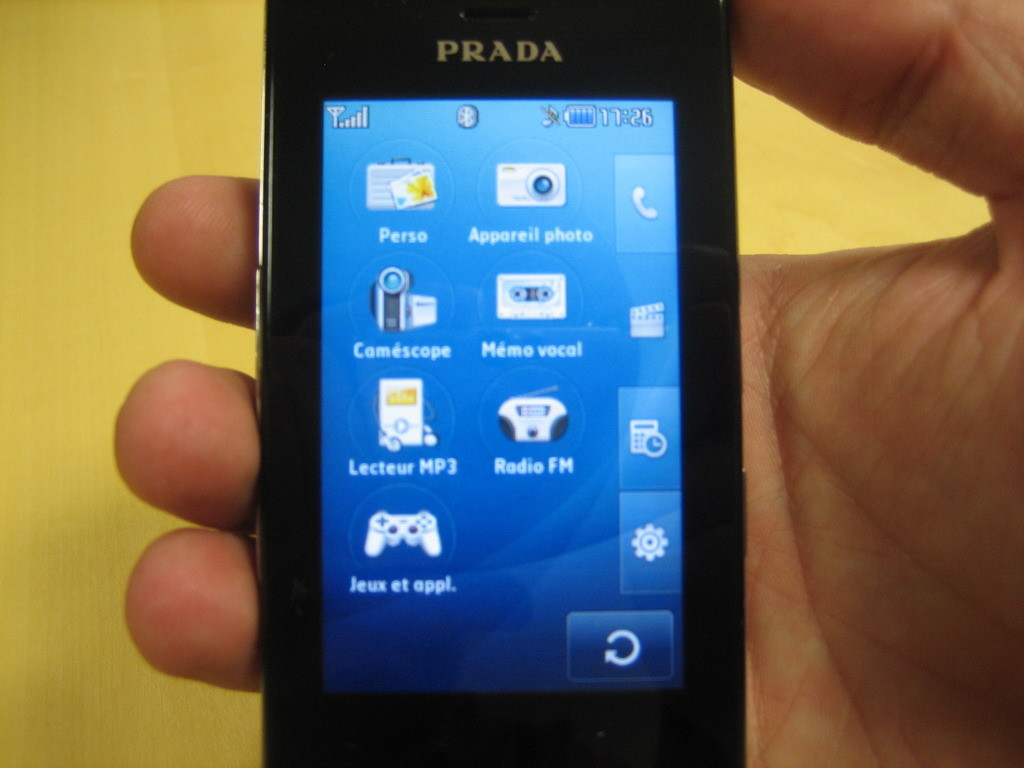 El primer equipo con pantalla multitáctil fue el LG Prada pero, ¿alguien se acuerda de él?