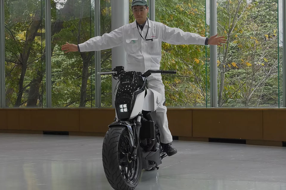 honda-riding-assist