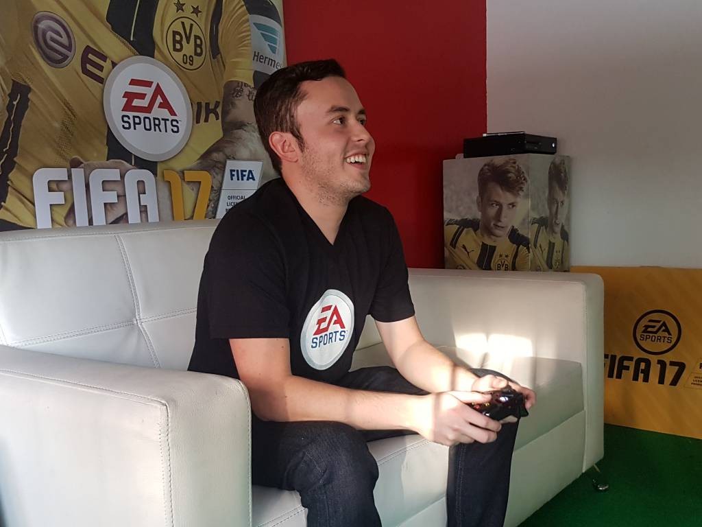 Este es Javier Muñoz, el colombiano que nos representa en la final del EA Sports FIFA 17 Ultimate Team.