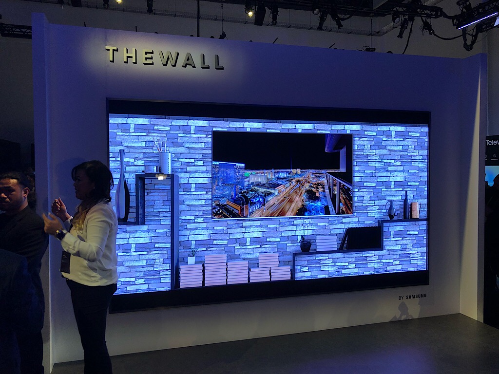 the wall Samsung 1