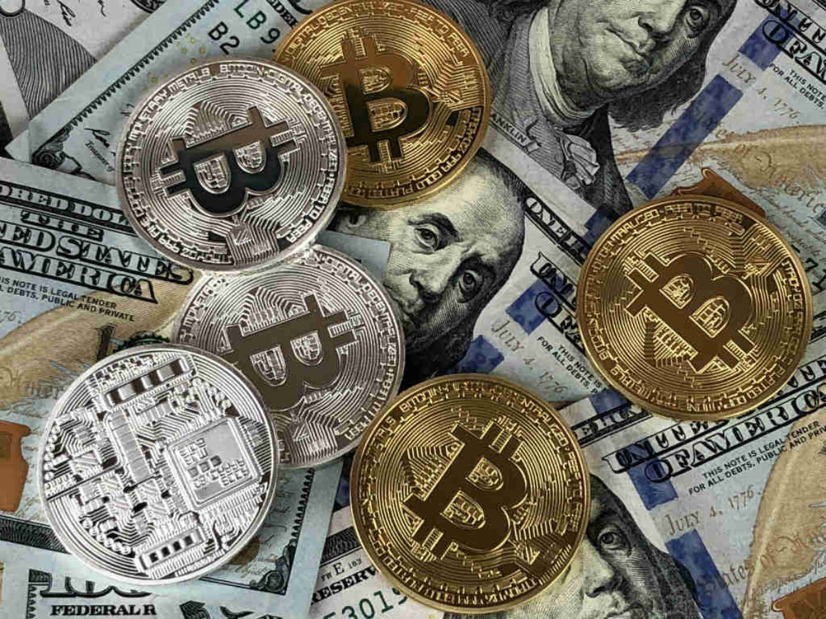 Bitcoin cae a los 6.700 dólares, su peor cifra en 2018 • ENTER.CO