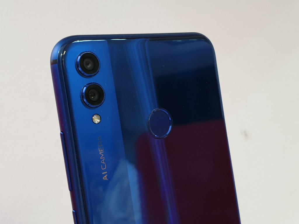 honor 8x