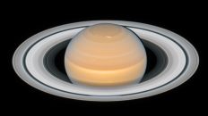 Saturno