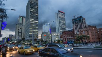 Bogota AWS cumbre sector publico 2019