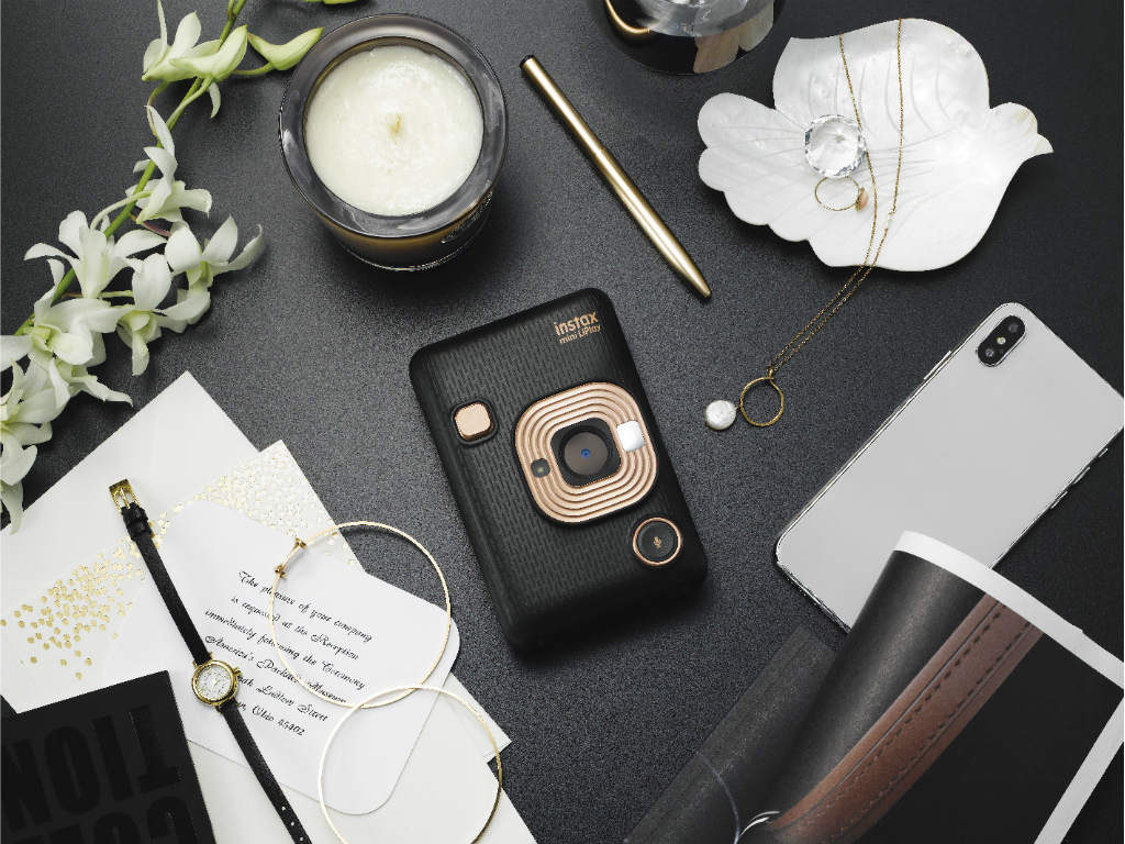 instax mini liplay