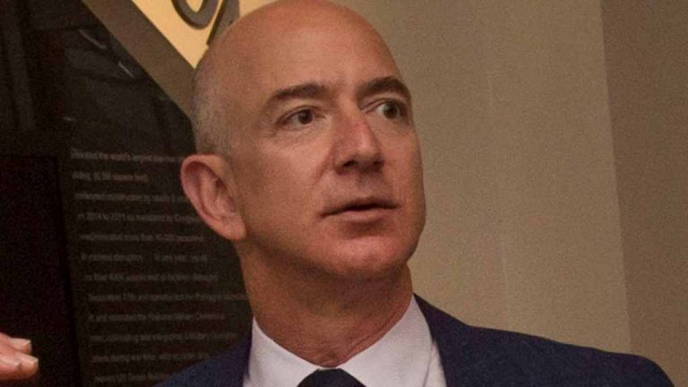 Jeff Bezos Pierde Miles De Millones De Dólares Tras Caída De Acciones ...