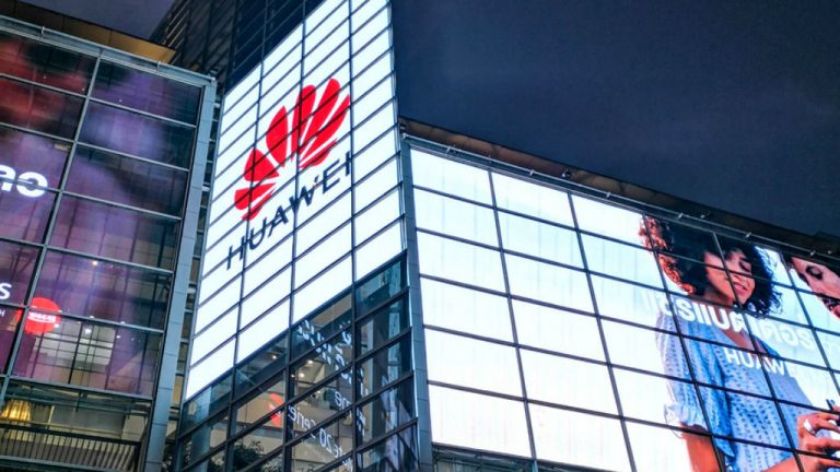 bloqueo a Huawei