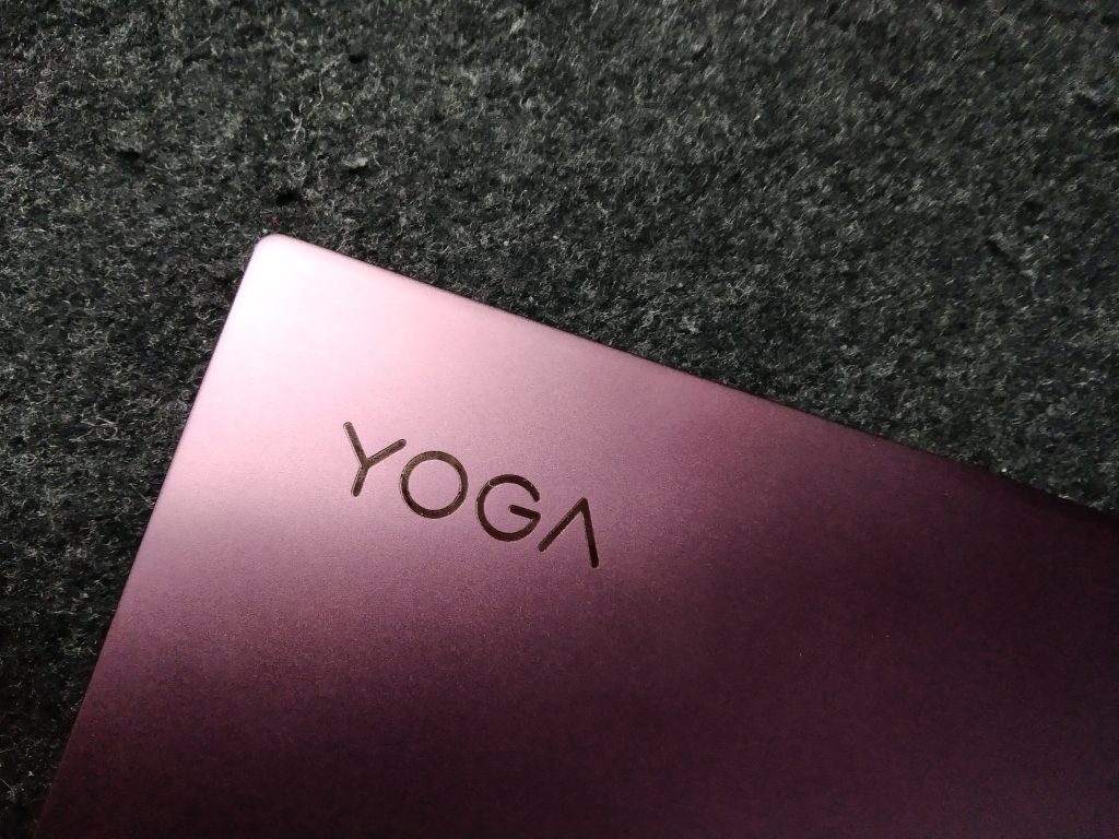  Yoga Slim 7