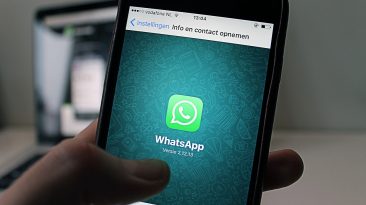 WhatsApp.