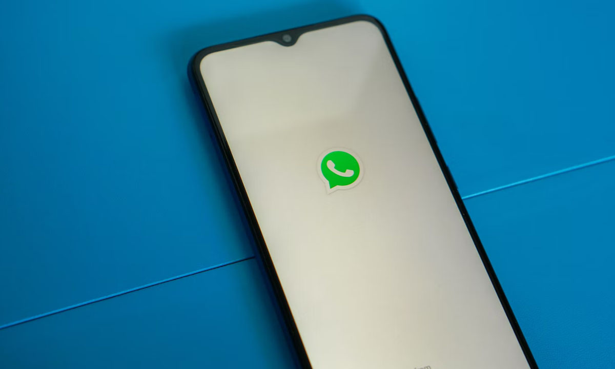 Por qué es importante limpiar el caché de WhatsApp y cómo hacerlo