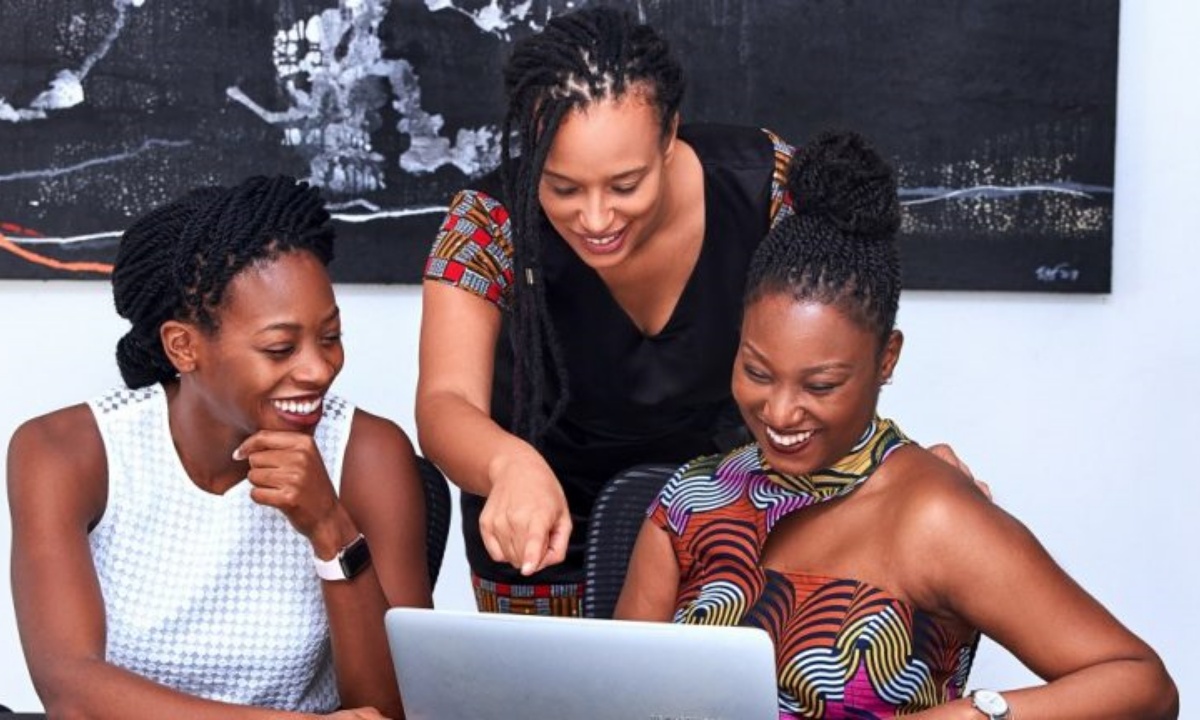 Colombia abre 100 becas de doctorado en tecnología: fechas, requisitos y cómo aplicar