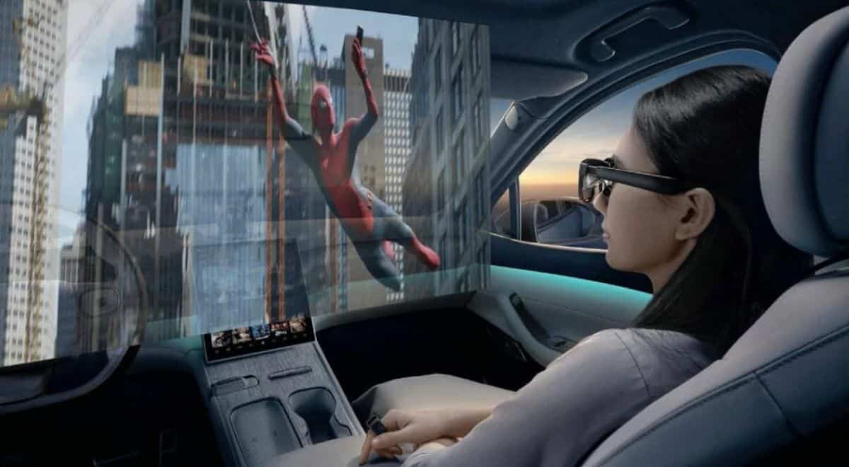 Así son las nuevas gafas AR que convierten los carros en una sala de cine