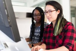 Becas para mujeres