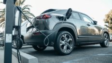 carros eléctricos trump