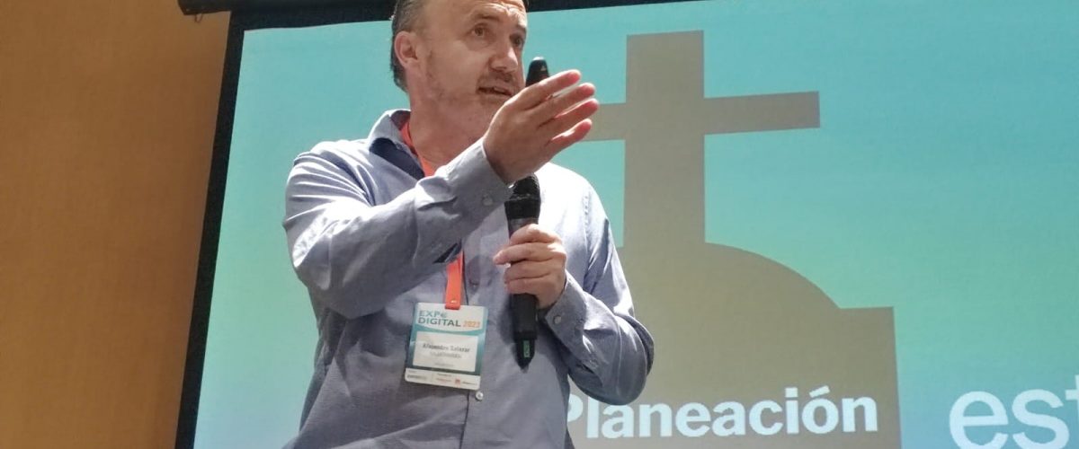 Alejandro Salazar