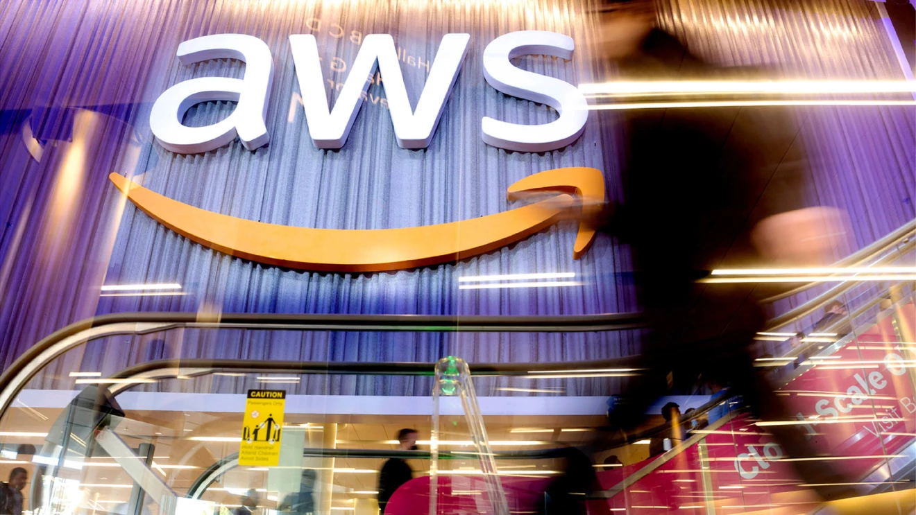 Cuando la nube se apaga: ¿cómo el fallo de AWS dejó al descubierto la fragilidad digital de Colombia?