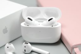 AirPods