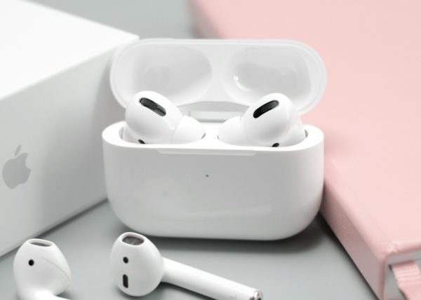 AirPods