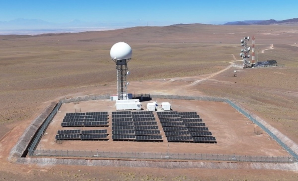 Latinoamérica tiene la primera estación radar del mundo de tráfico aéreo alimentada por energía solar
