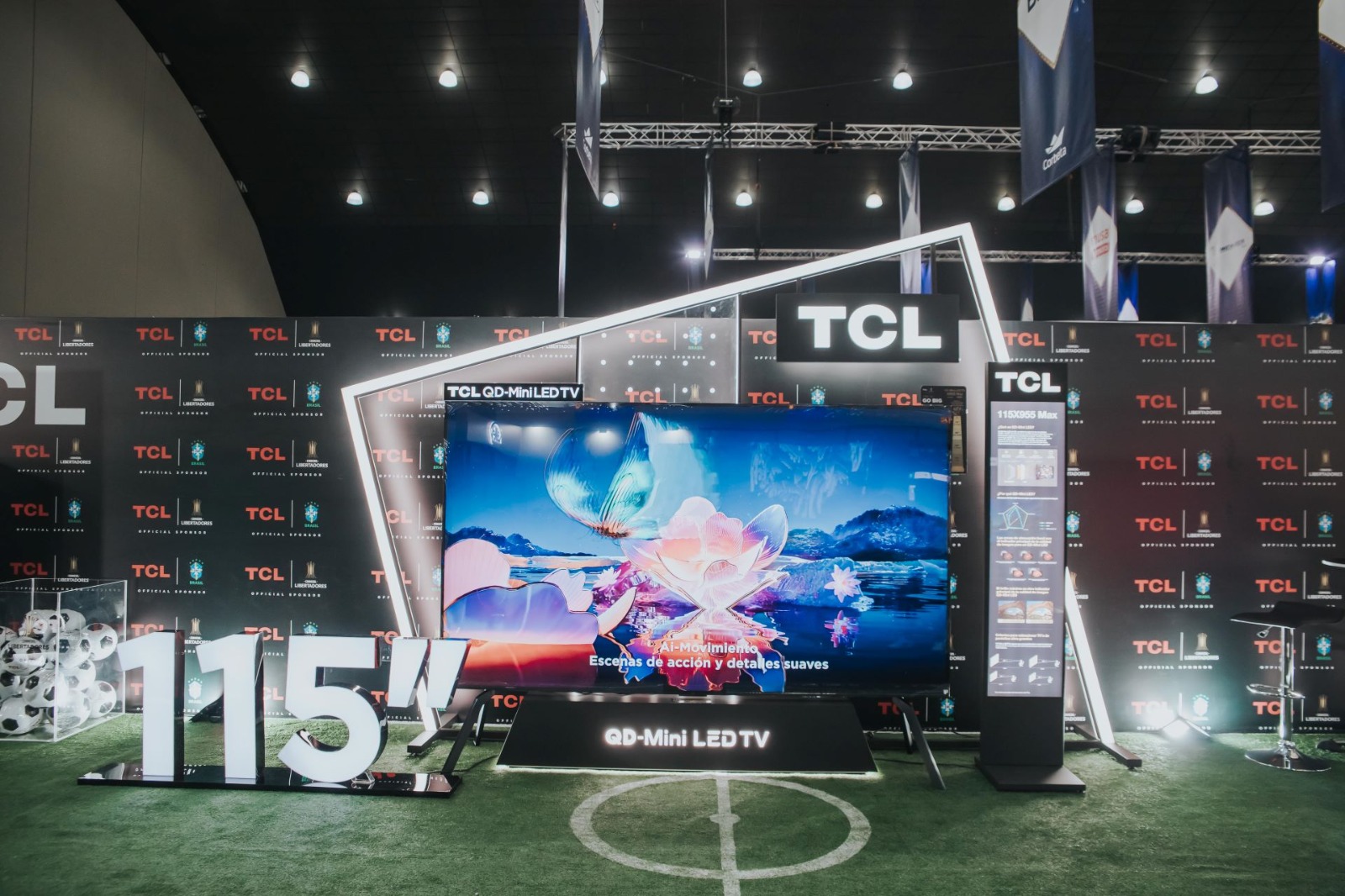 El televisor QLED Mini LED más grande del mundo llega a Colombia