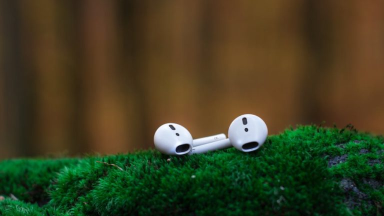 AirPods con cámara
