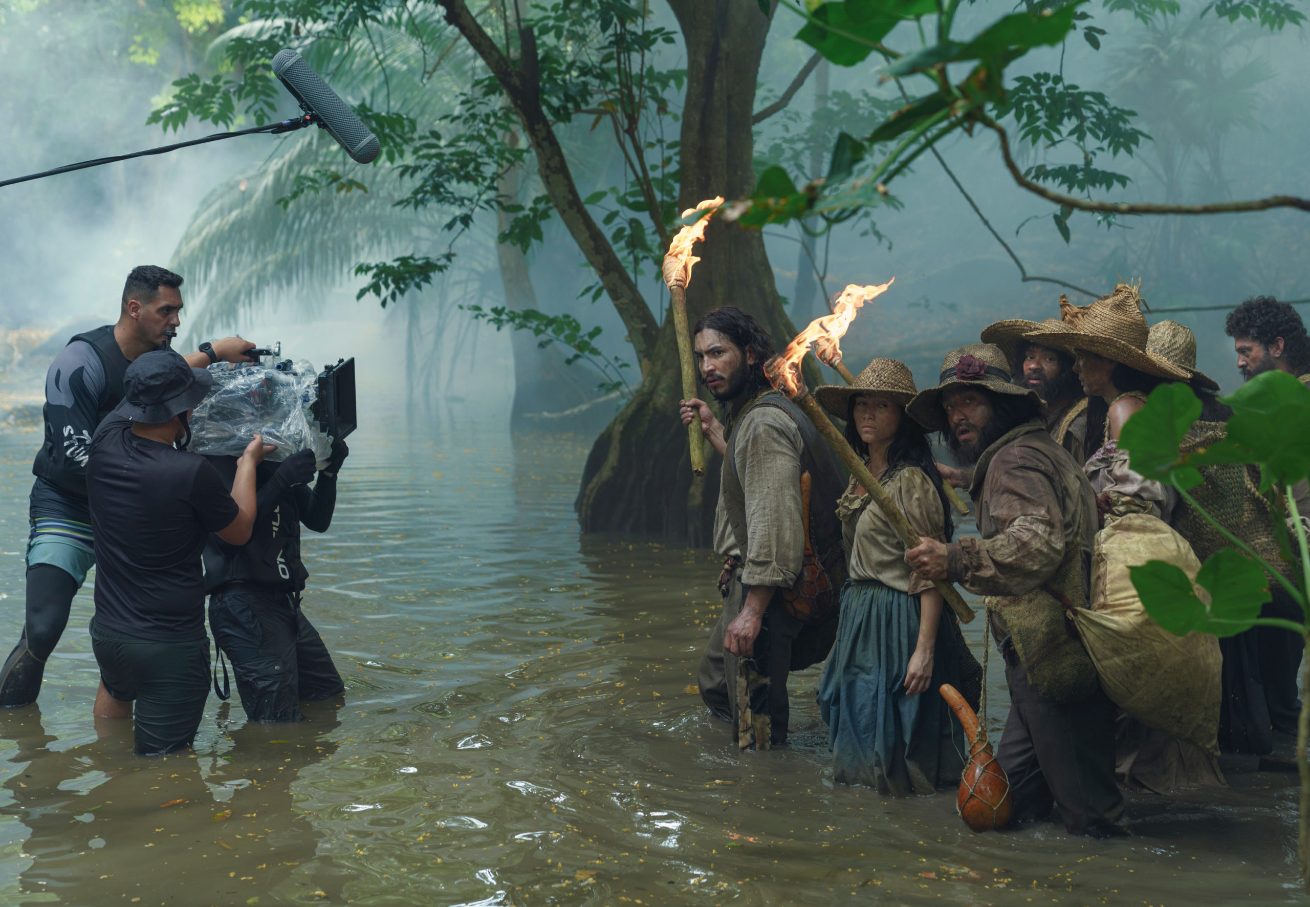 Netflix y ProColombia estrenan docuserie que explora los paisajes reales de Cien Años de Soledad